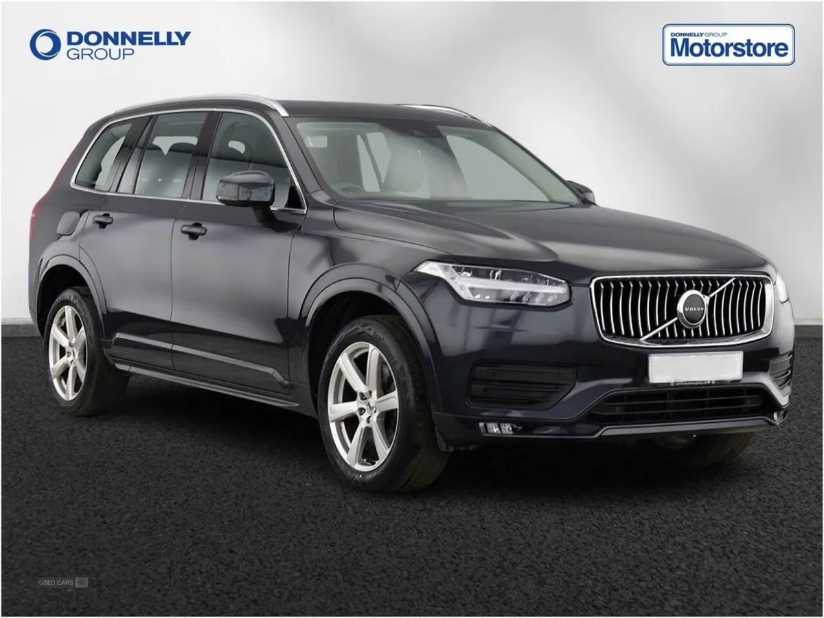 Volvo XC90 2.0 B5D  235  Momentum 5dr AWD Geartro - Image 1