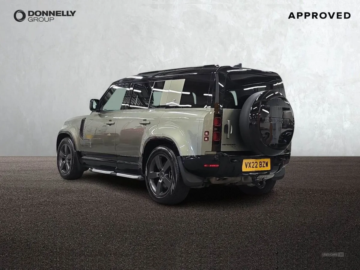 Land Rover Defender 3.0 D300 X-dynamic HSE 110 5d - Image 2