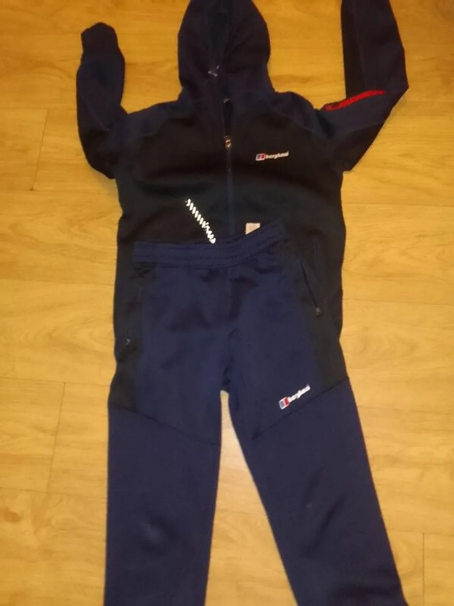 berghaus tracksuit - Image 1