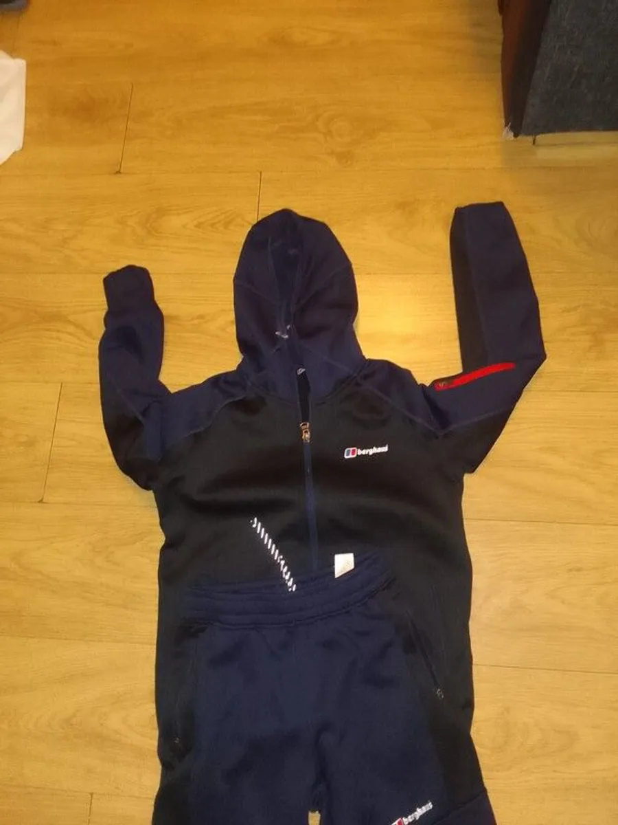 berghaus tracksuit - Image 2