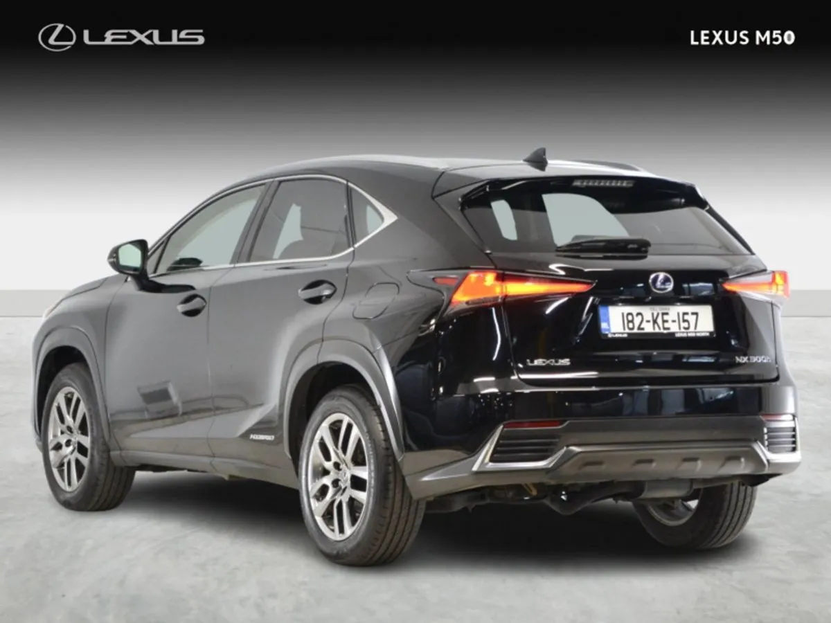 Lexus NX 300h Executive - Image 3