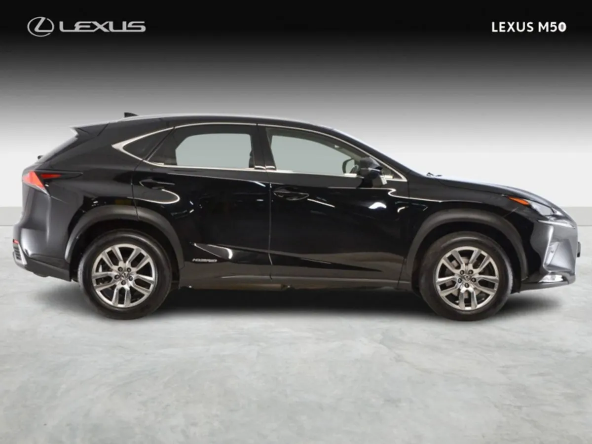 Lexus NX 300h Executive - Image 4