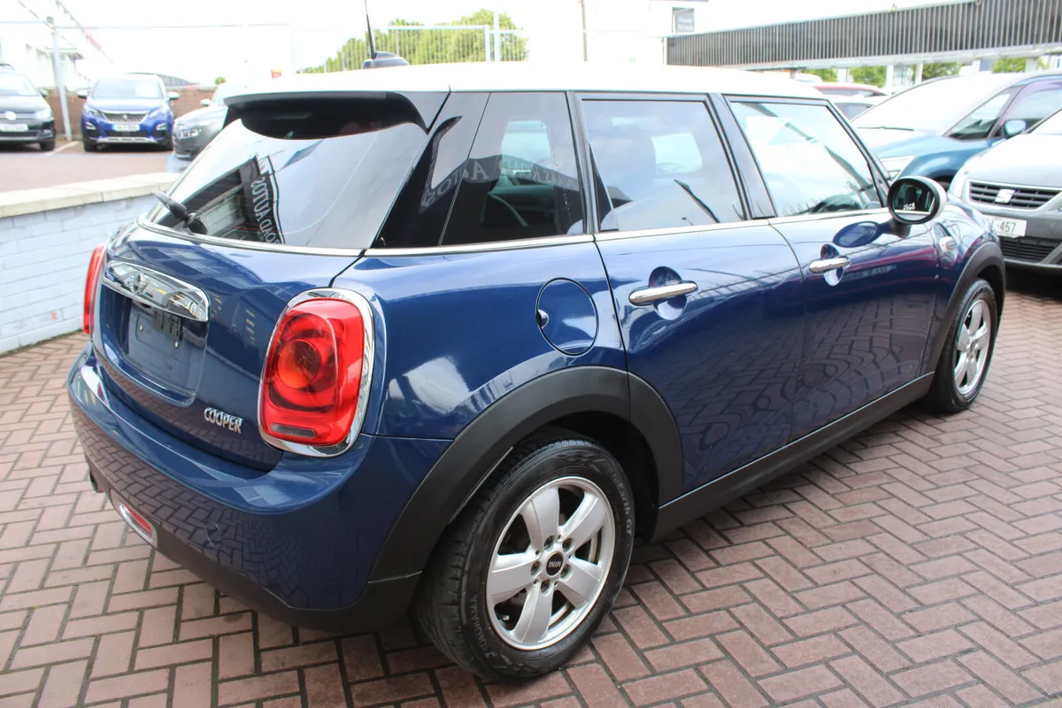 MINI COOPER LIMITED  EDITION 5DR HATCH AUTOMATIC - Image 4