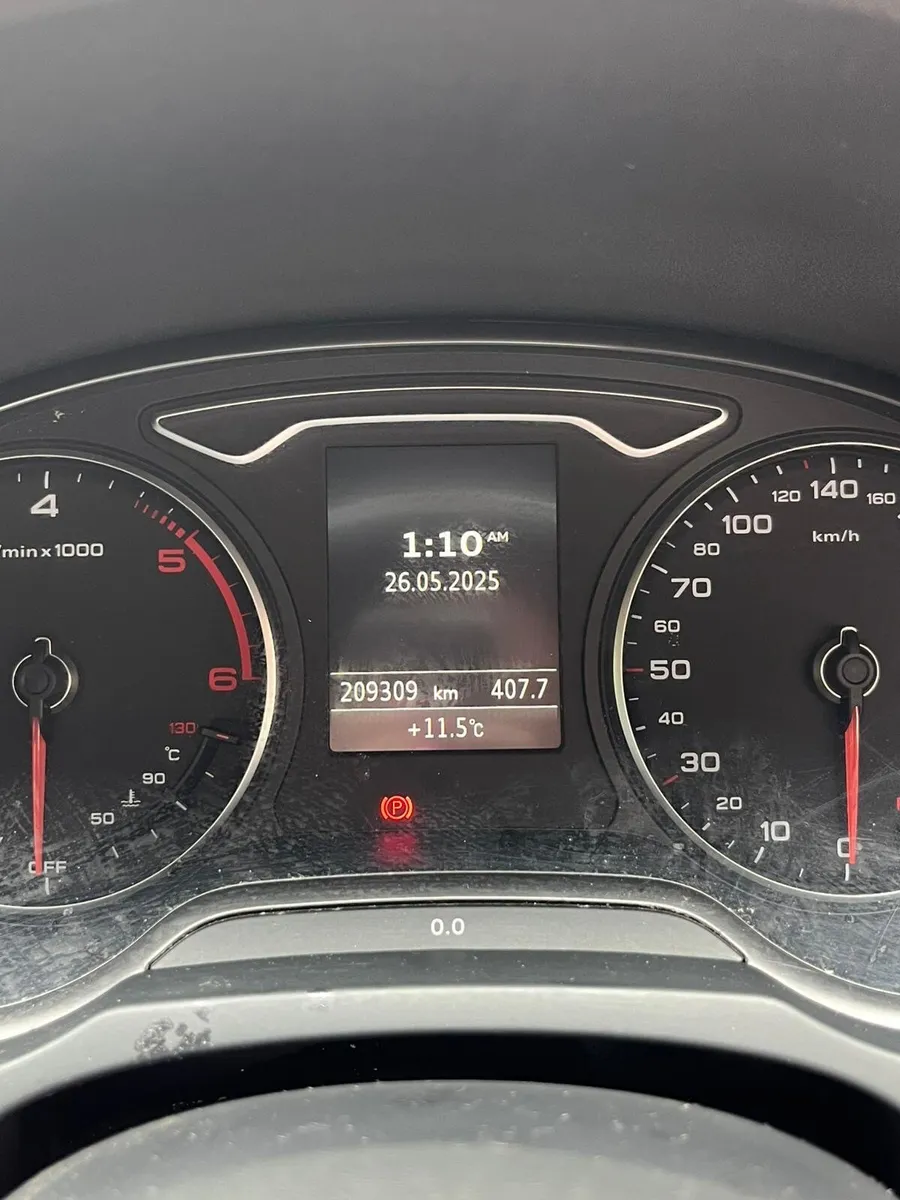 Audi A3 2016 - Image 2