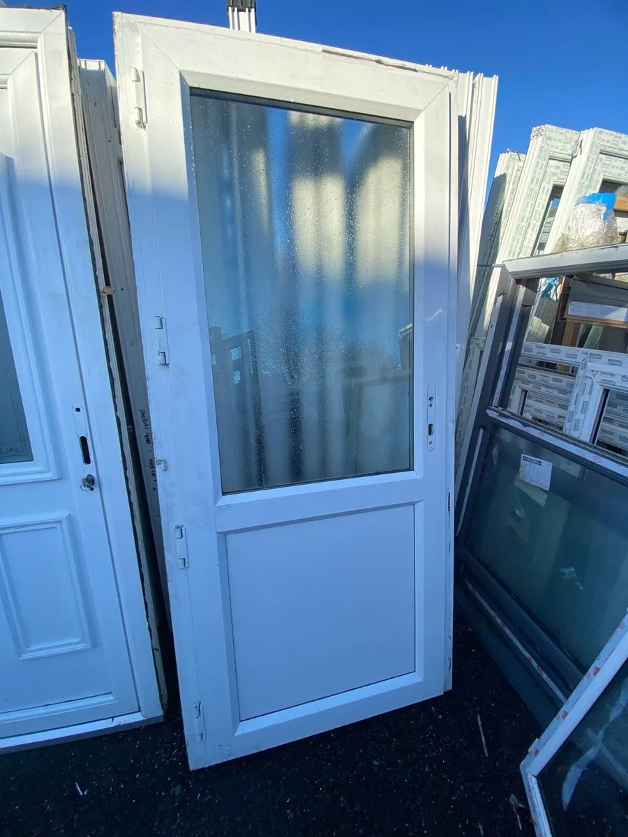 PVC door - Image 4