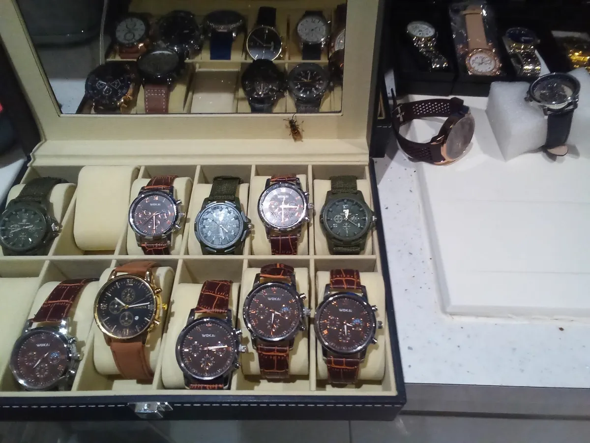 Mens watch - Image 4