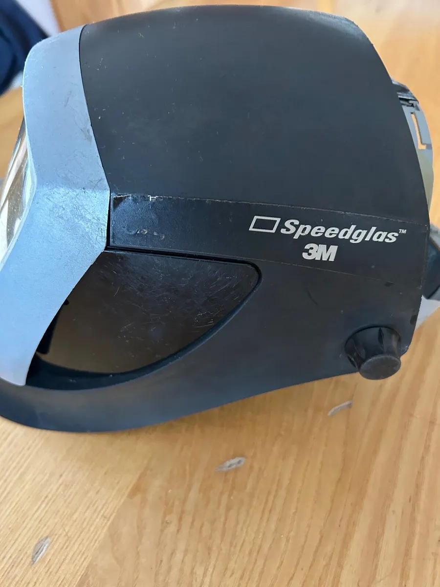 Welding helmit - Image 1
