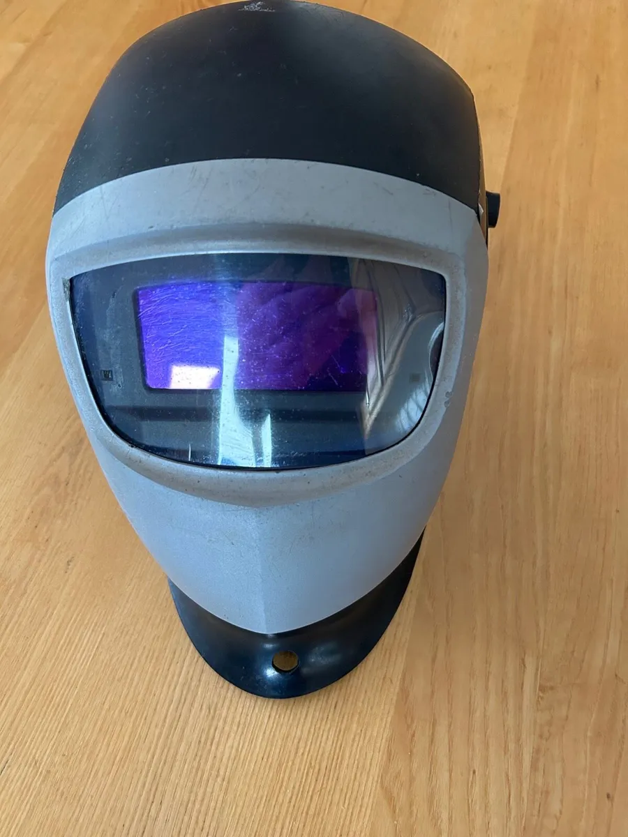 Welding helmit - Image 2
