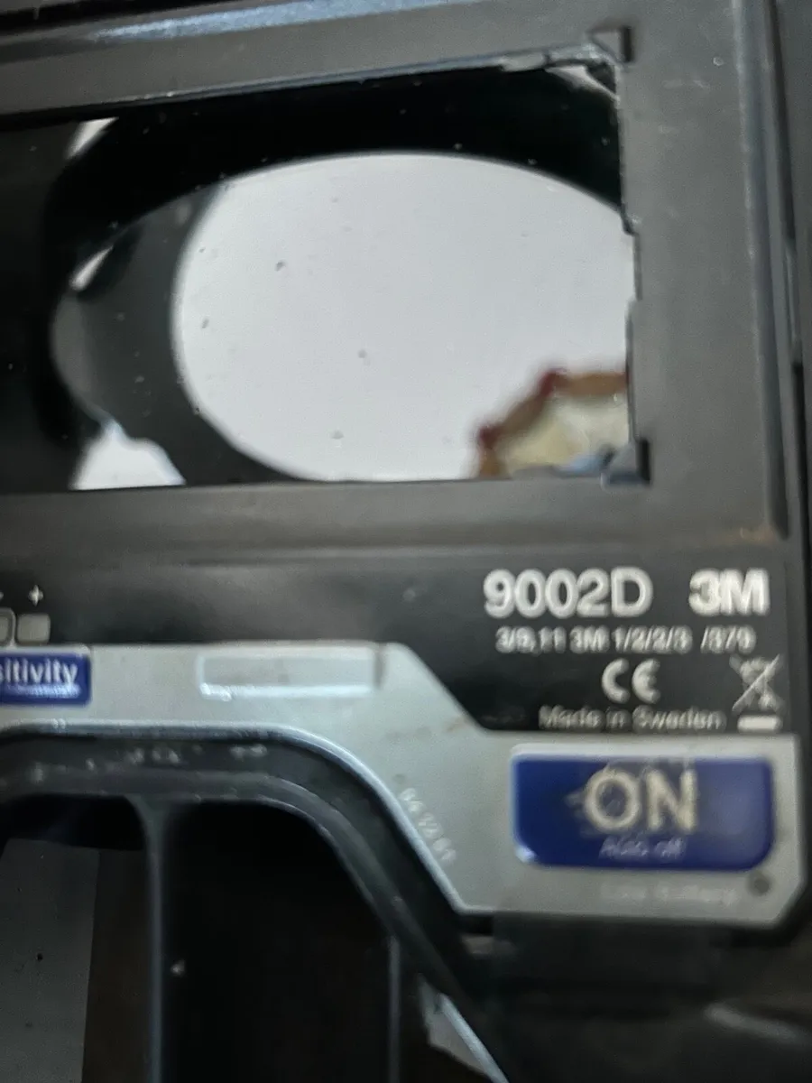 Welding helmit - Image 3
