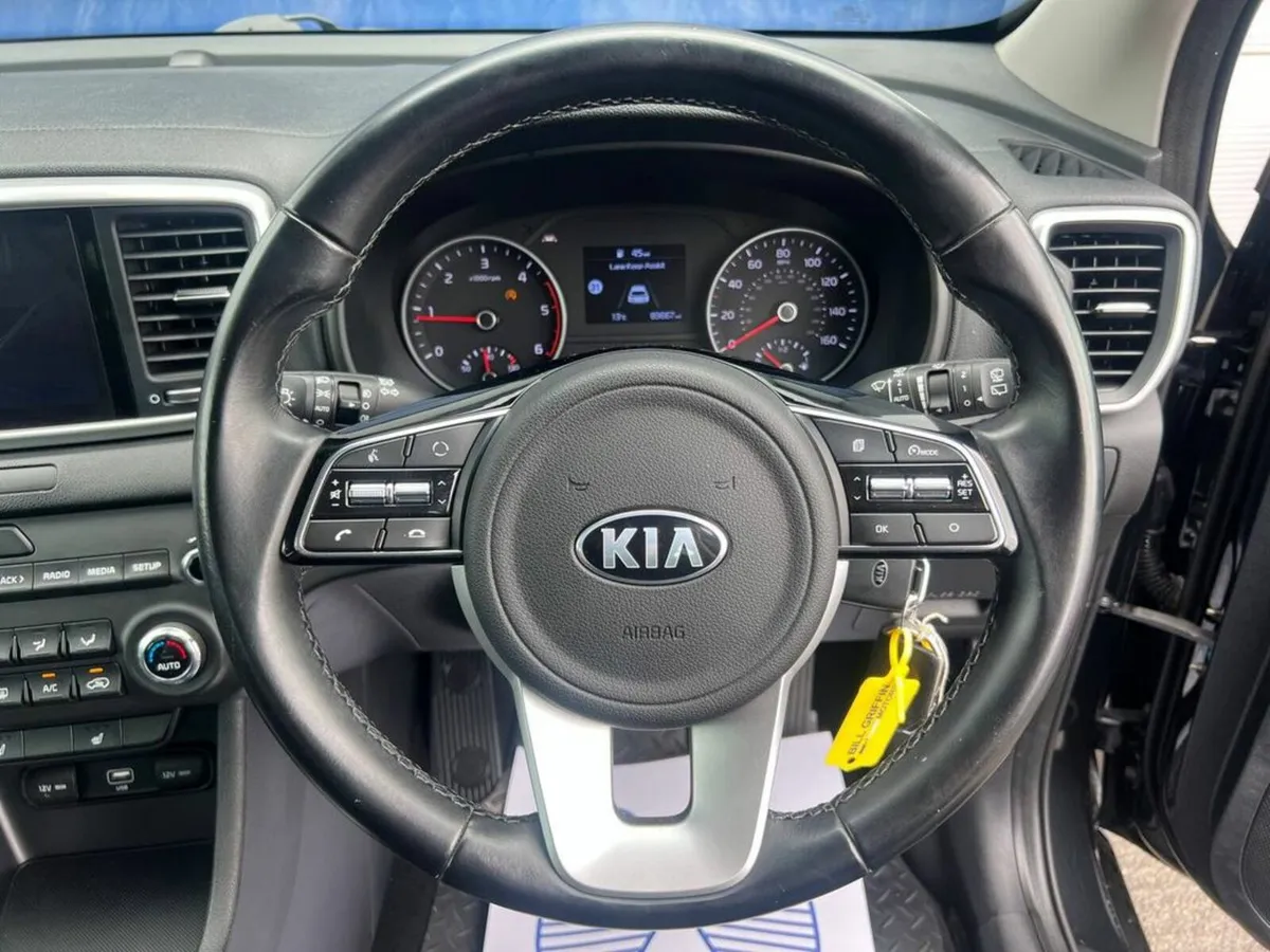 Kia Sportage 1.6 CRDI // 4 HEATED SEATS // FULL SE - Image 4