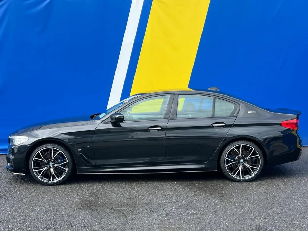BMW 5-Series 530E M-SPORT COMPETITION PACK 2.0 HYB - Image 3