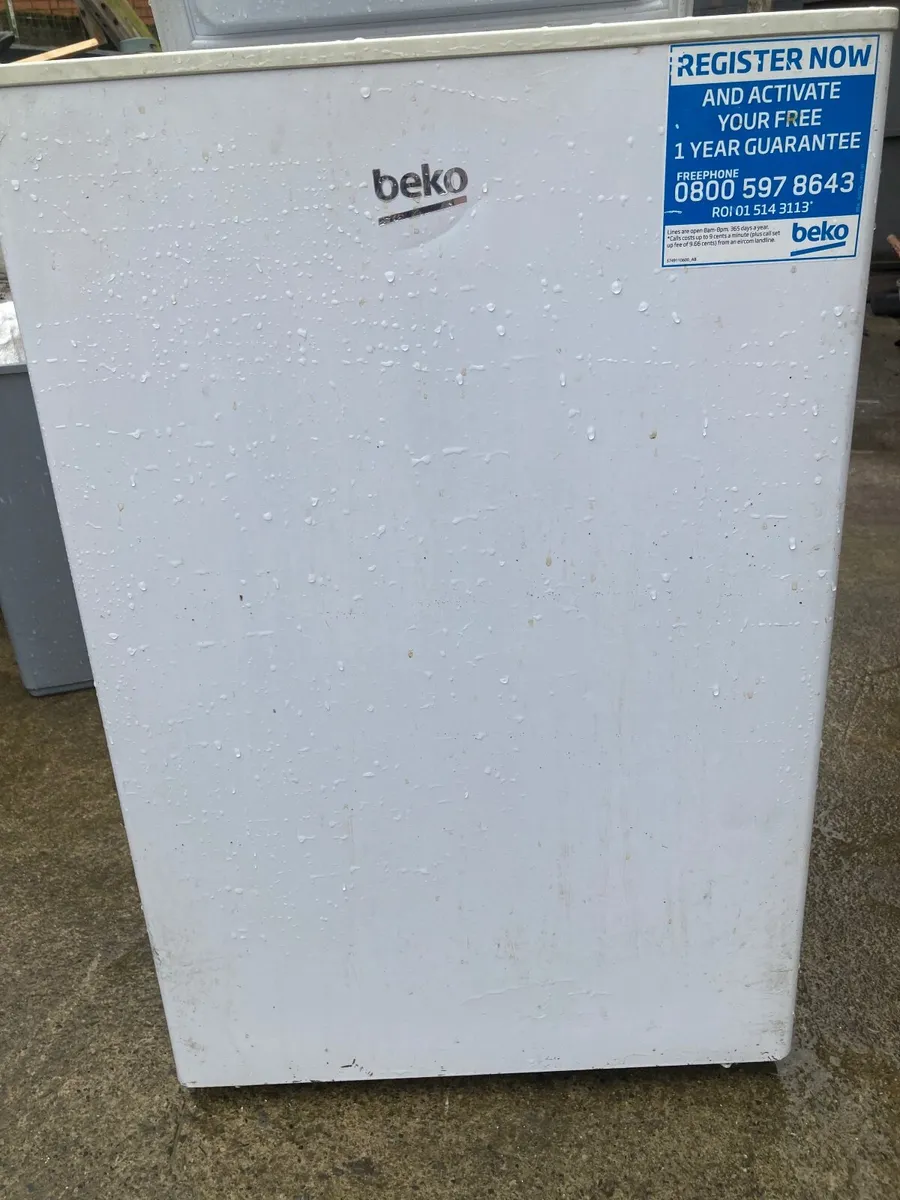 Box freezer. - Image 1