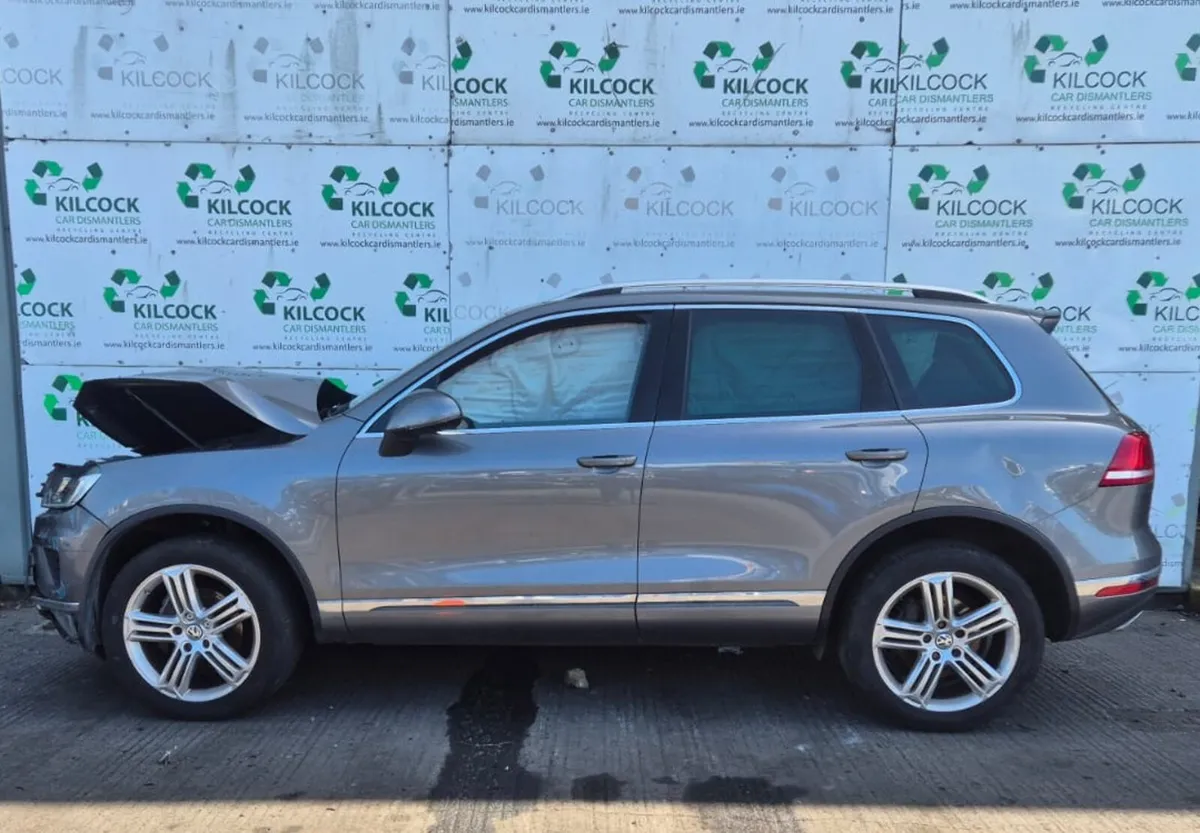 2016 VW TOUAREG