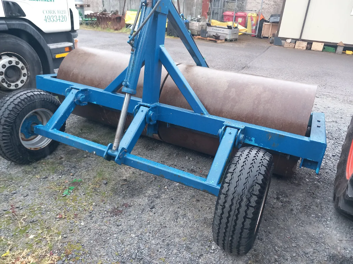 Watson Roller - Image 2