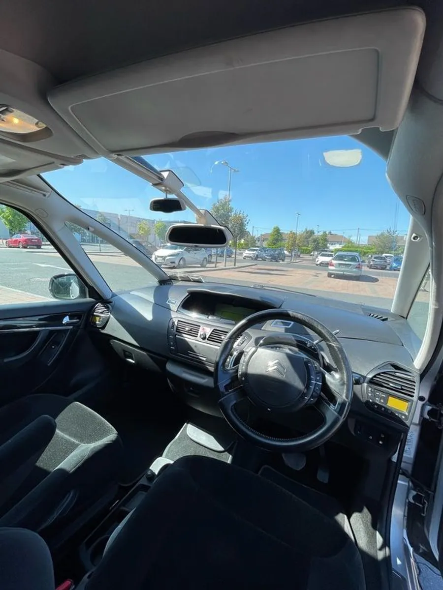 Citroen C4 Grand Picasso 2010 Exclusive 1.6 HDI - Image 3