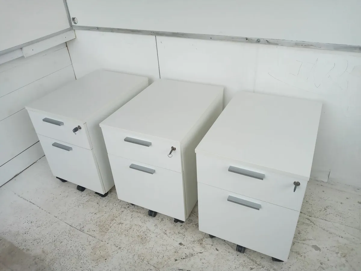Delivery - 8 x Pedestals of Drawers with Keys - Image 3