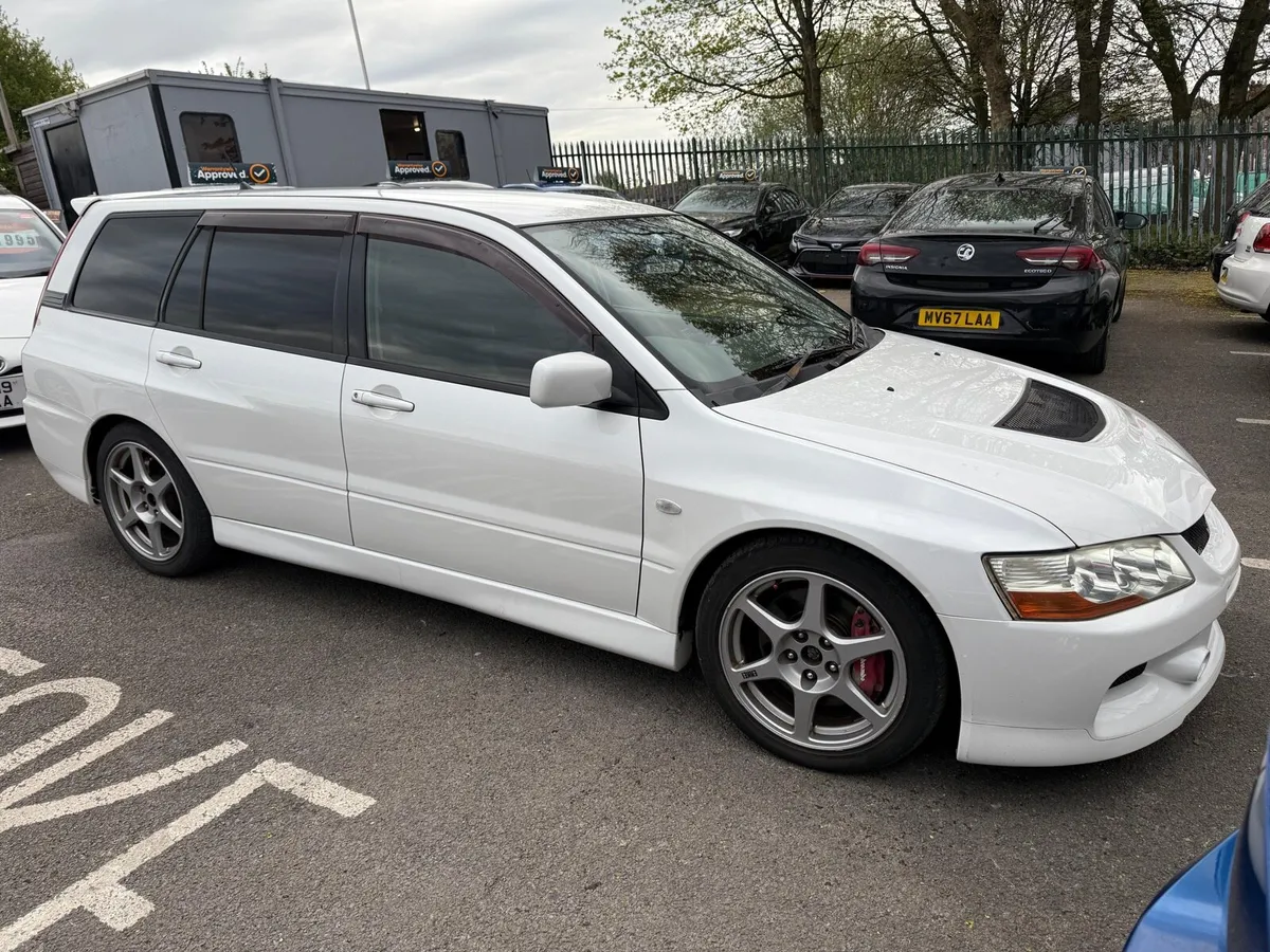 Mitsubishi evolution 9 - Image 4