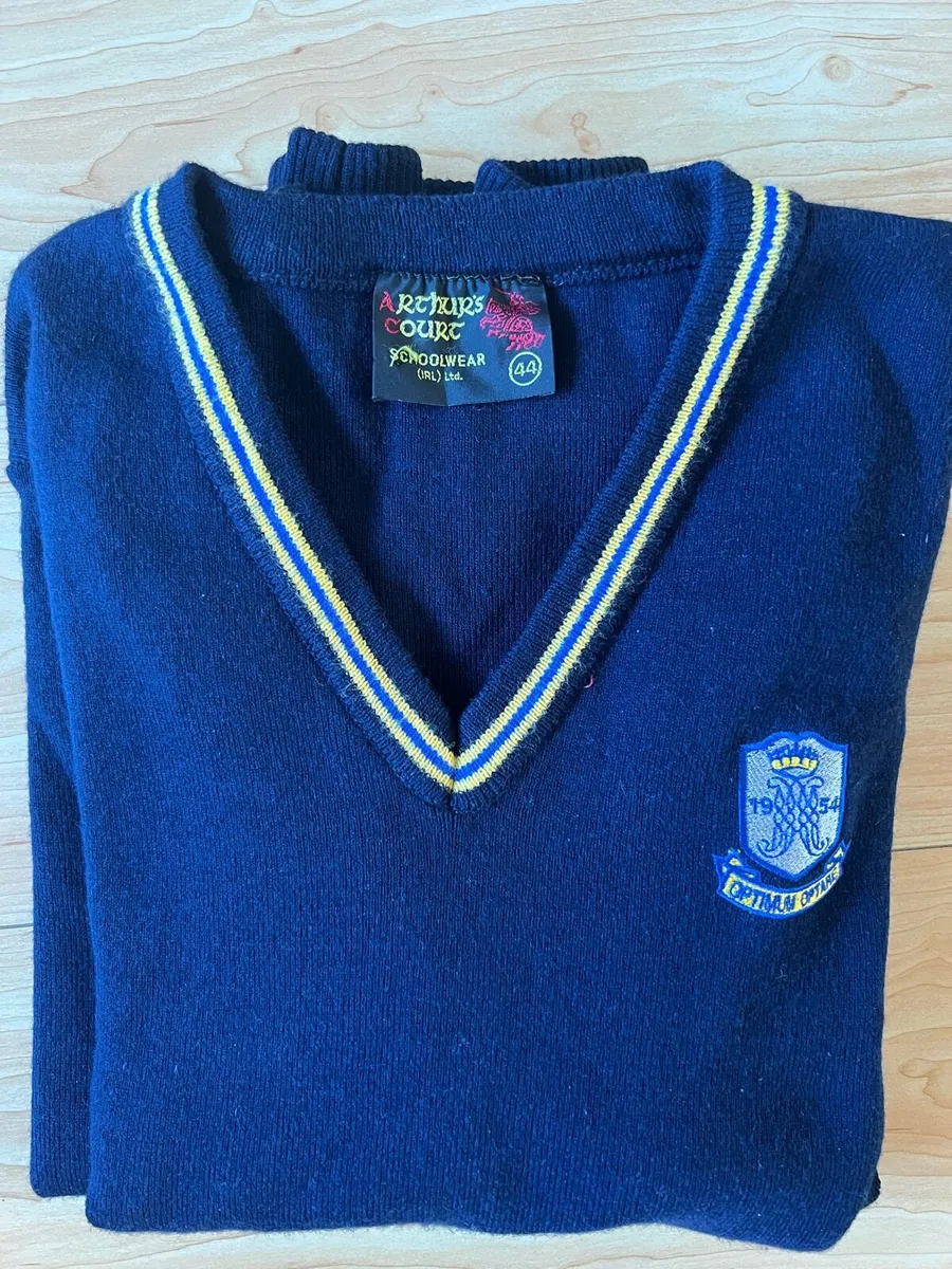 School uniforms - Image 2