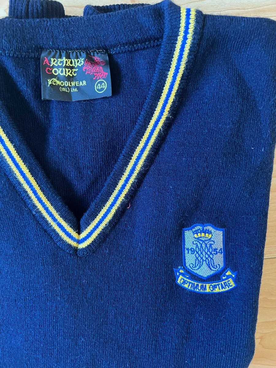 School uniforms - Image 3