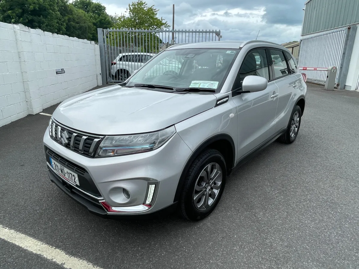 Suzuki Vitara 1.4 Hybrid - Image 3