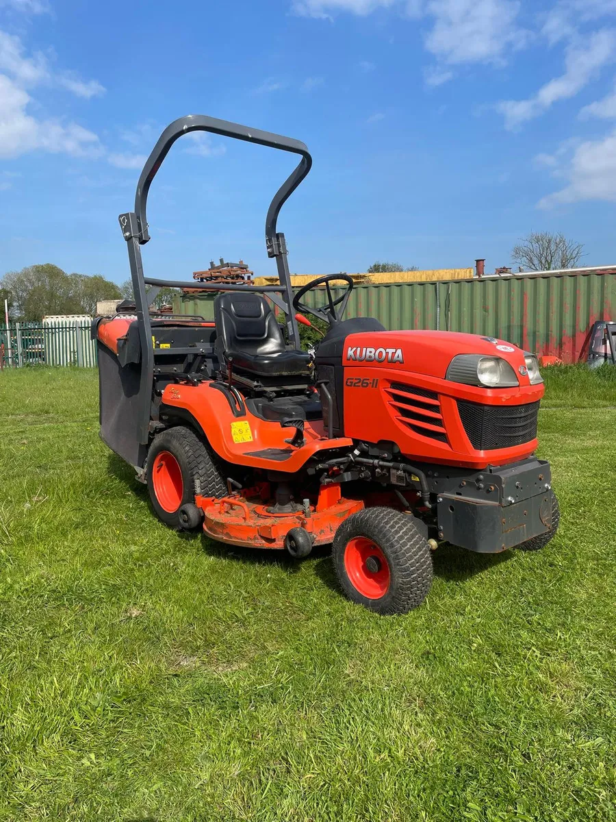 Kubota G26-II ride on mower - Image 3