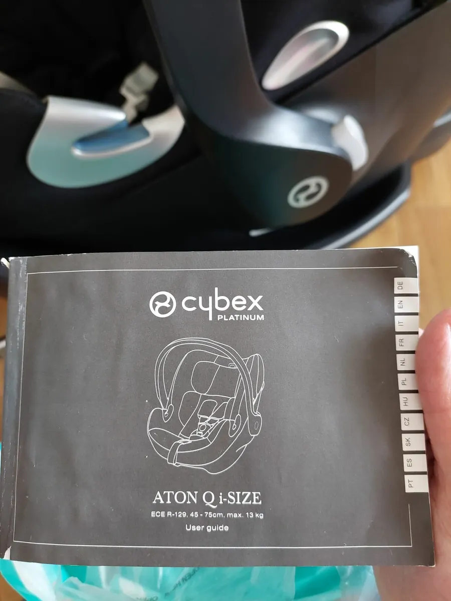 Car seat - Image 1