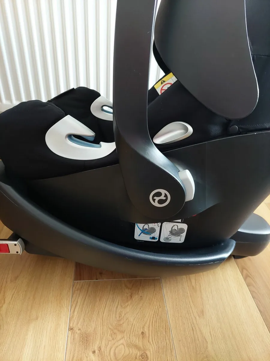 Car seat - Image 3