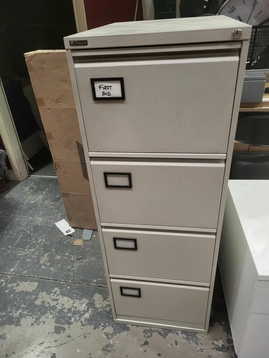 Filing cabinet & metal drawer units - Image 3