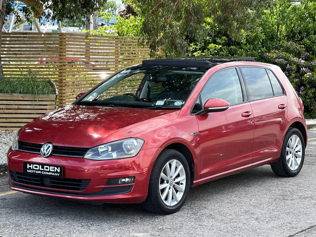 2016 Volkswagen Golf**Lounge Edition**Pan Roof** - Image 2