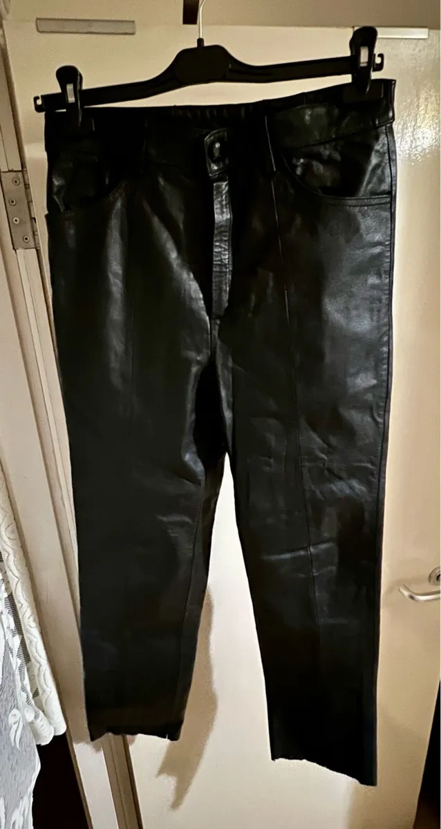 STRAIGHT LEATHER TROUSERS - Image 1