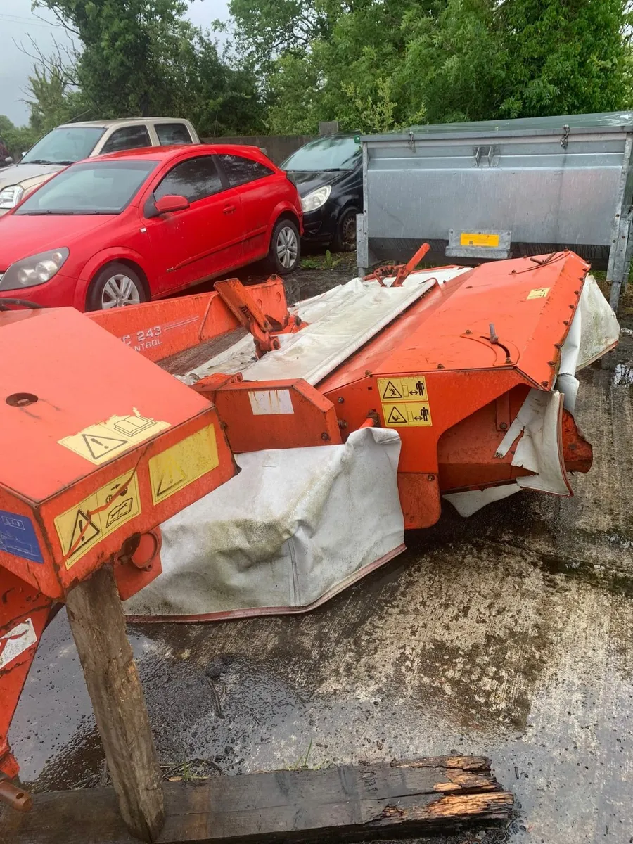 Kuhn mower - Image 2