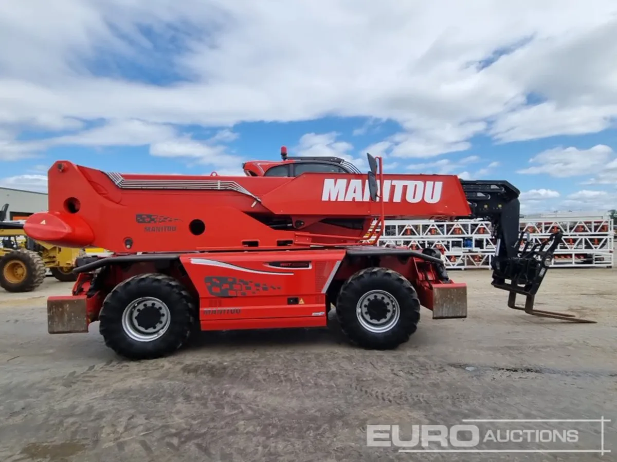 2019 Manitou MRT3050 - Image 4