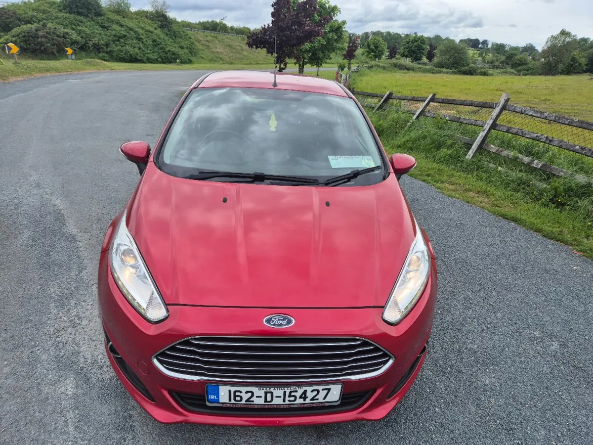 Ford Fiesta TITANIUM 1.0 ECO 100PS AUTOMATIC - Image 2