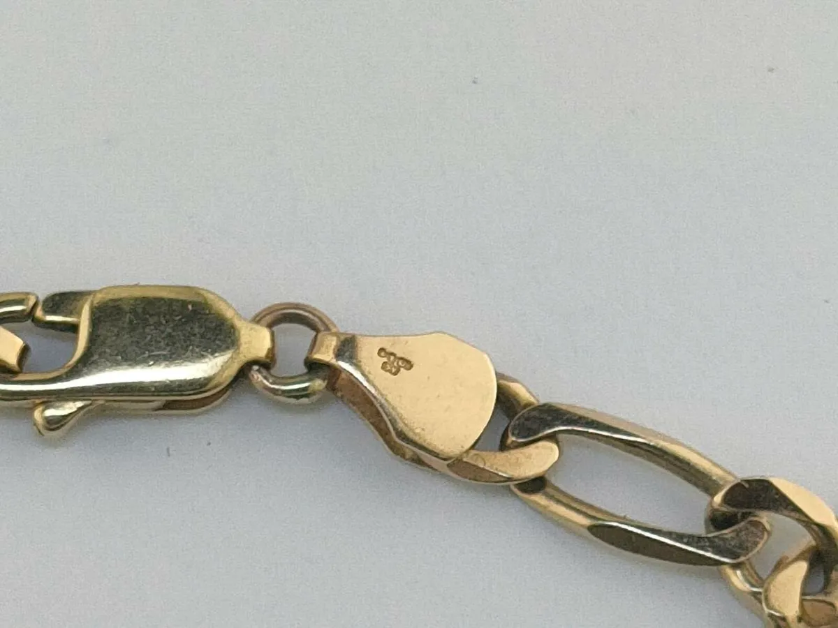 9ct Gold Curb Chain Necklace - Image 4