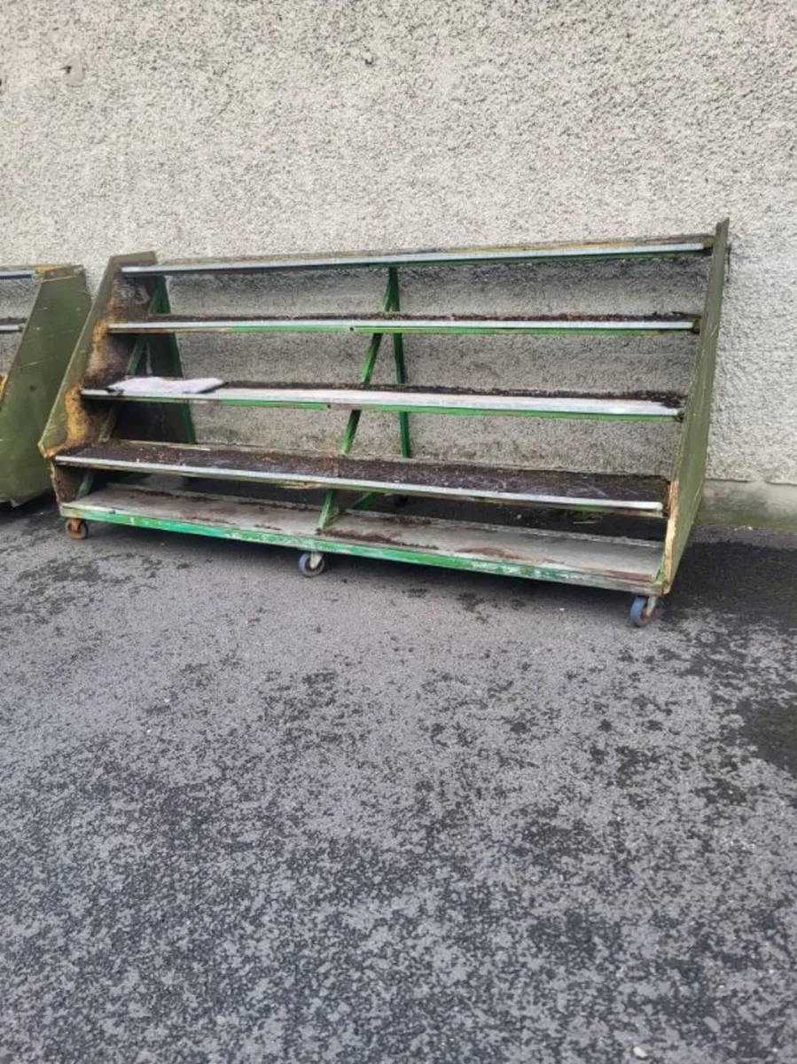 Garden centre, display shelving - Image 2