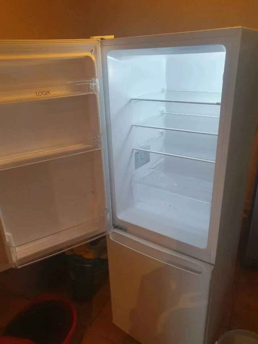 Fridge freezer - Image 3