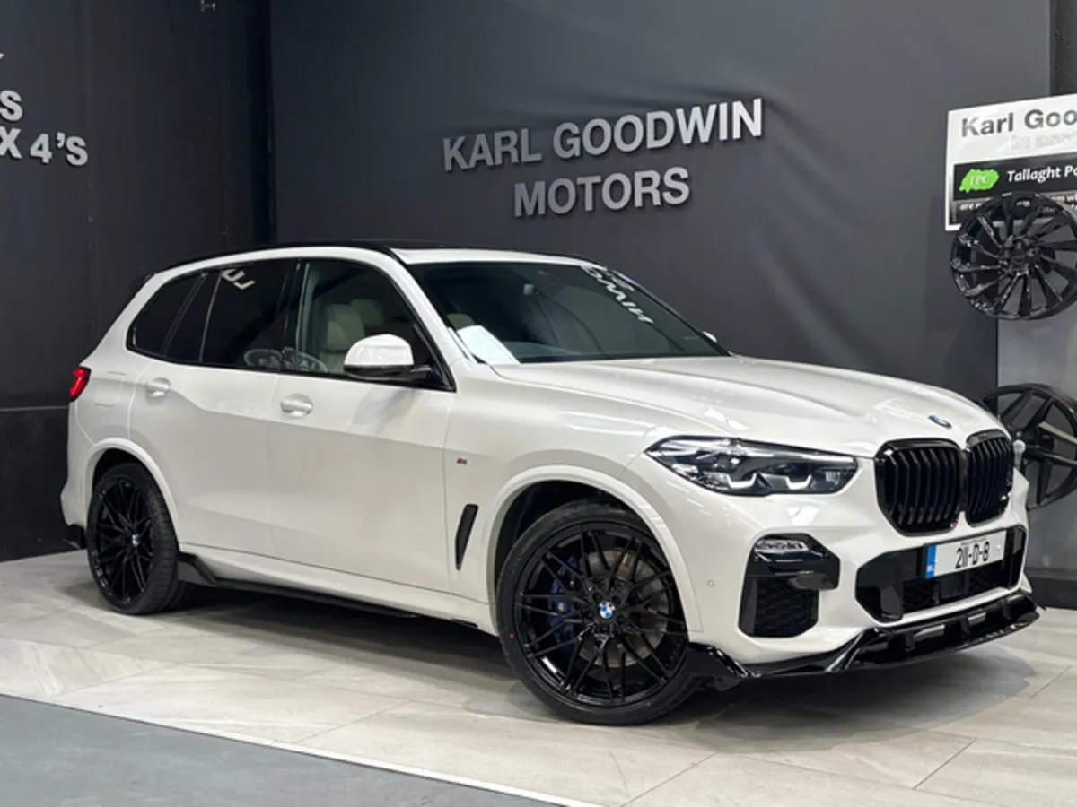 XDRIVE 45E M-SPORT PRO LOW MILEAGE - Image 1