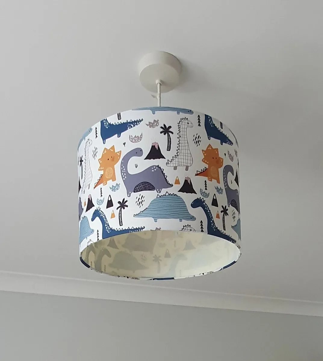 Light shade - Image 1
