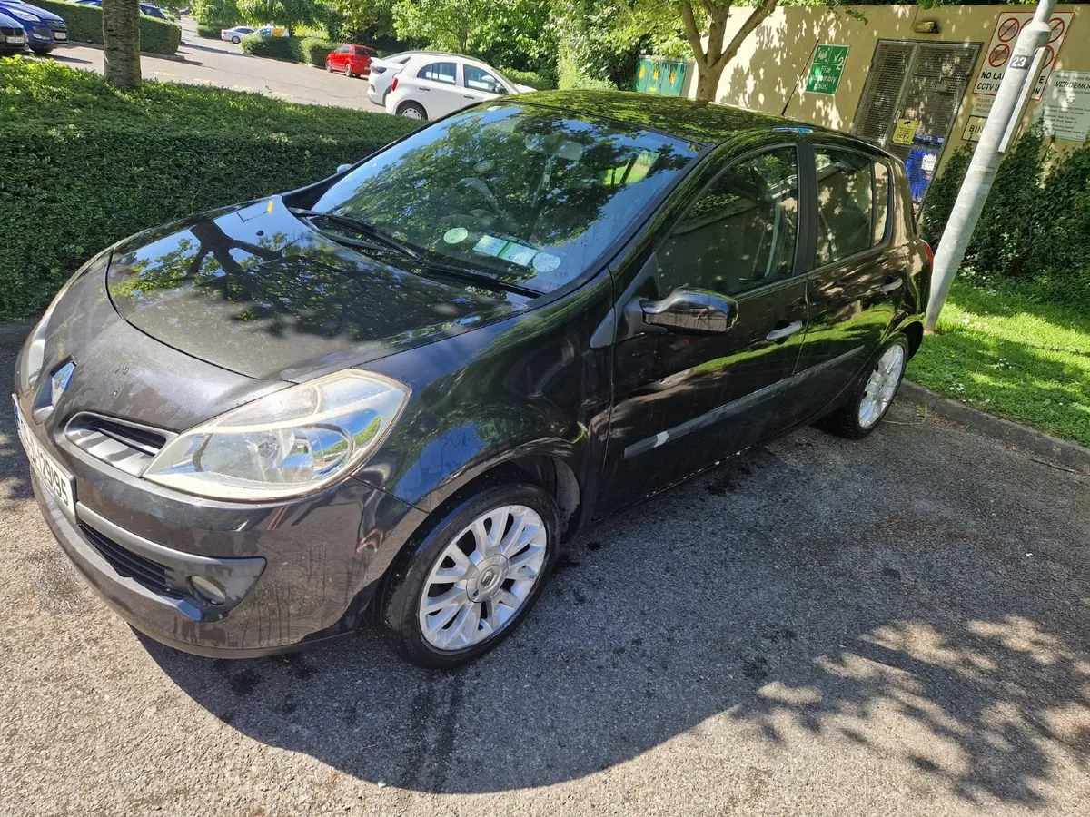 Renault Clio 2009 - Image 2