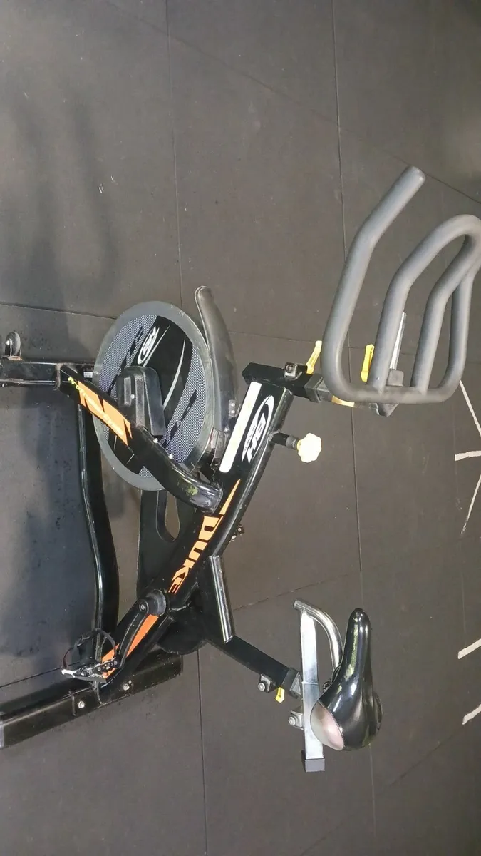 Spinning Bikes - Image 1