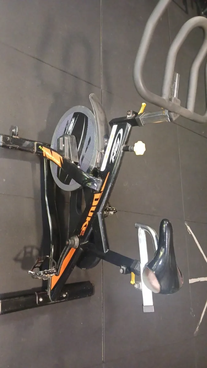 Spinning Bikes - Image 3