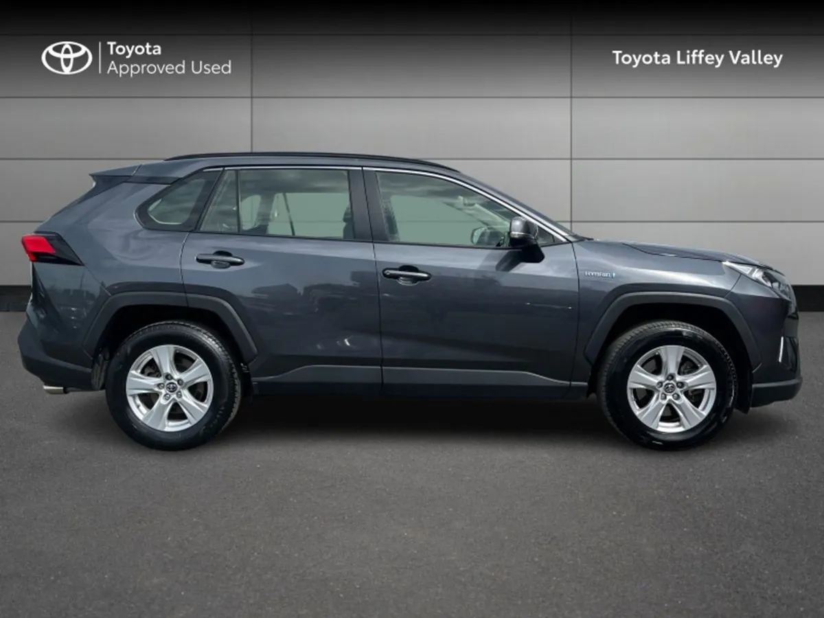 Toyota Rav4 2.5 Litre Hybrid - Image 3