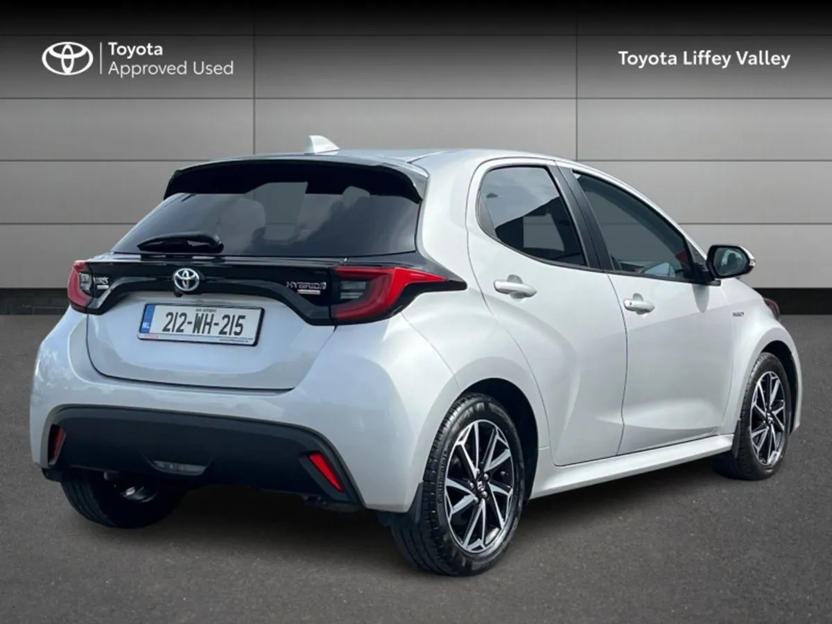 Toyota Yaris Yaris HYB L/sport Mono - Image 2