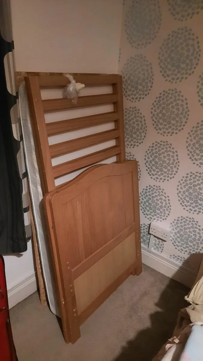 Baby cot - Image 3