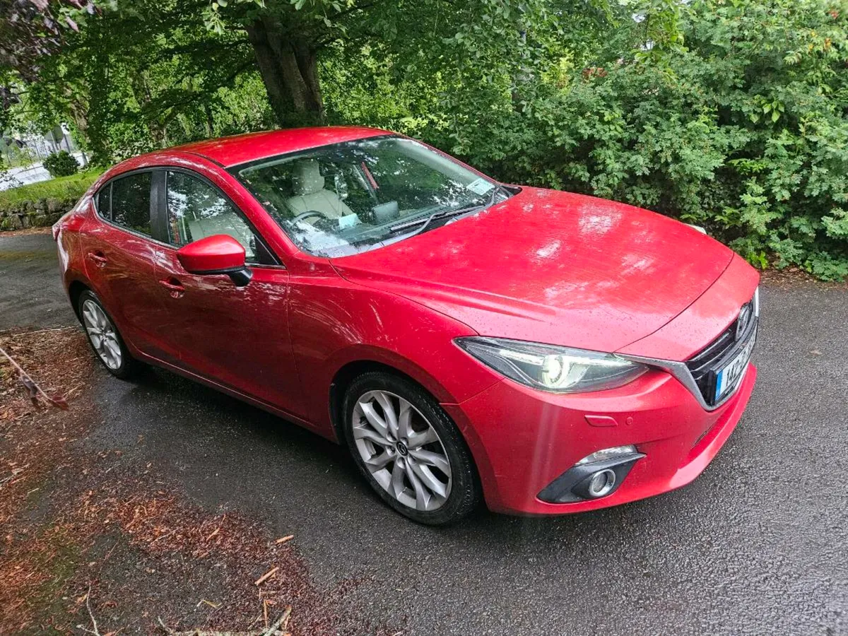 Mazda 3 - Image 1