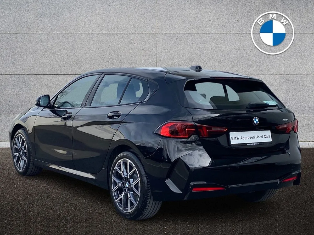 BMW 1 Series 120 Sport - Image 2