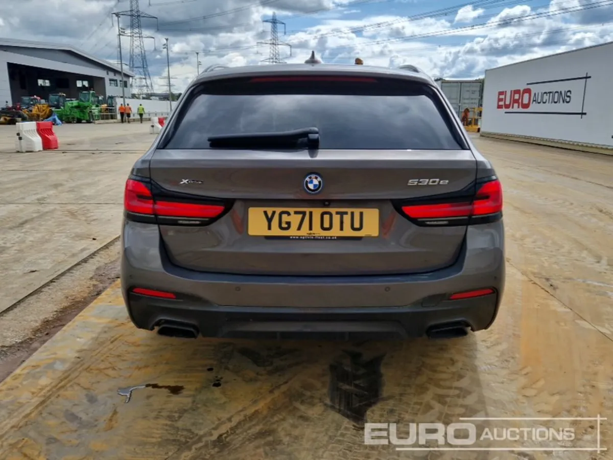 BMW 5-Series 2021 - Image 3
