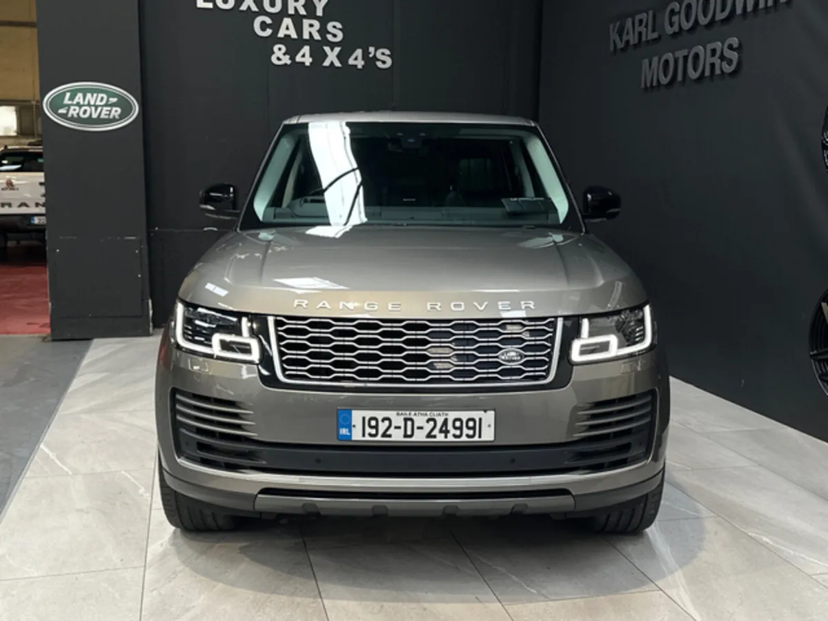 RANGEROVER PHEV P400E VOGUE AUTO - Image 2