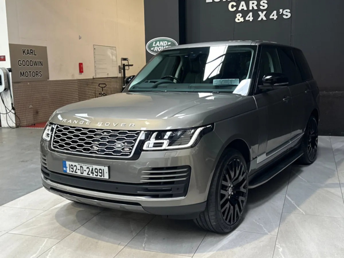 RANGEROVER PHEV P400E VOGUE AUTO - Image 3