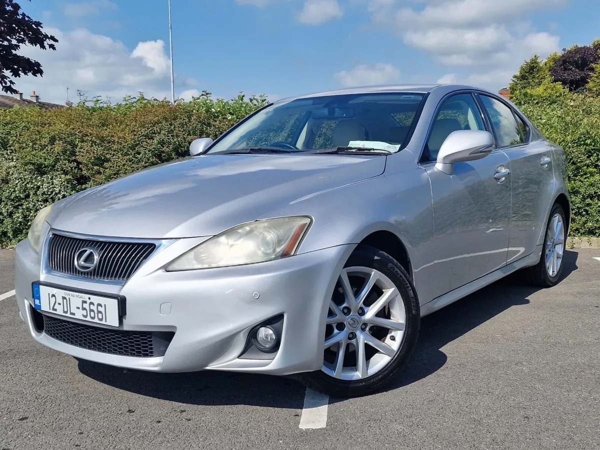 Lexus IS200 *Reserved* - Image 2